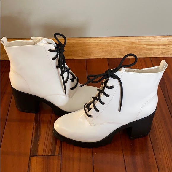 Heeled BP white combat Boots - Picture 1 of 8